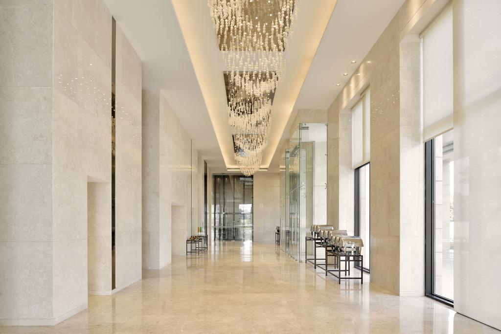Radisson Blu Coimbatore Exterior photo The lobby of the hotel