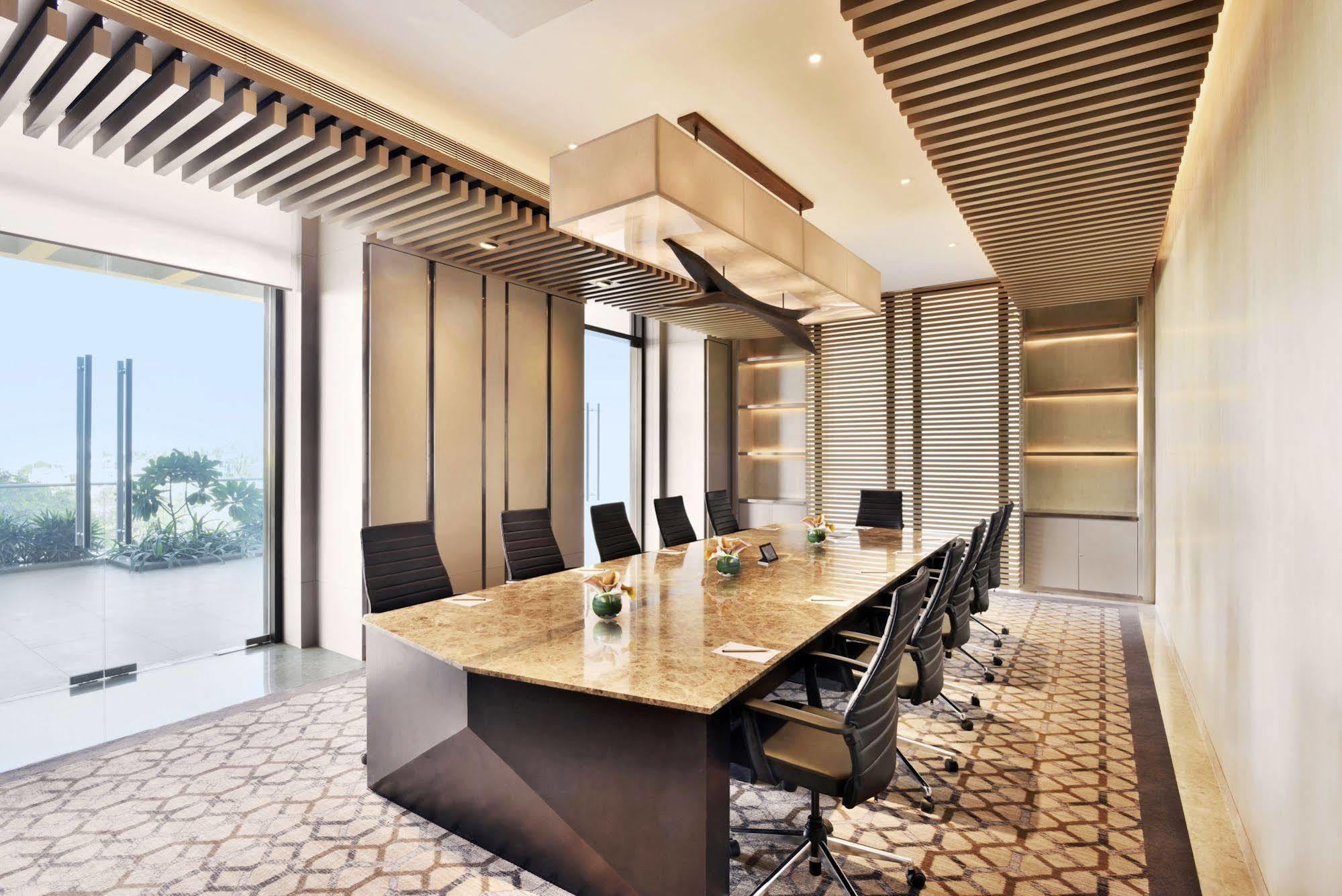Radisson Blu Coimbatore Exterior photo Boardroom at the hotel